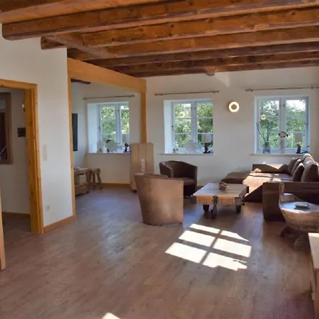 Holiday home Ole Hof Risum-Lindholm