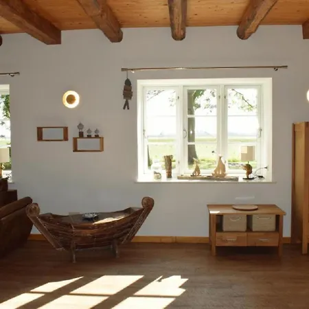 Ole Hof * Risum-Lindholm