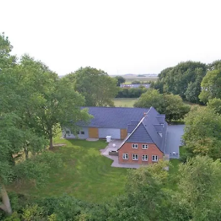 Ole Hof Holiday home